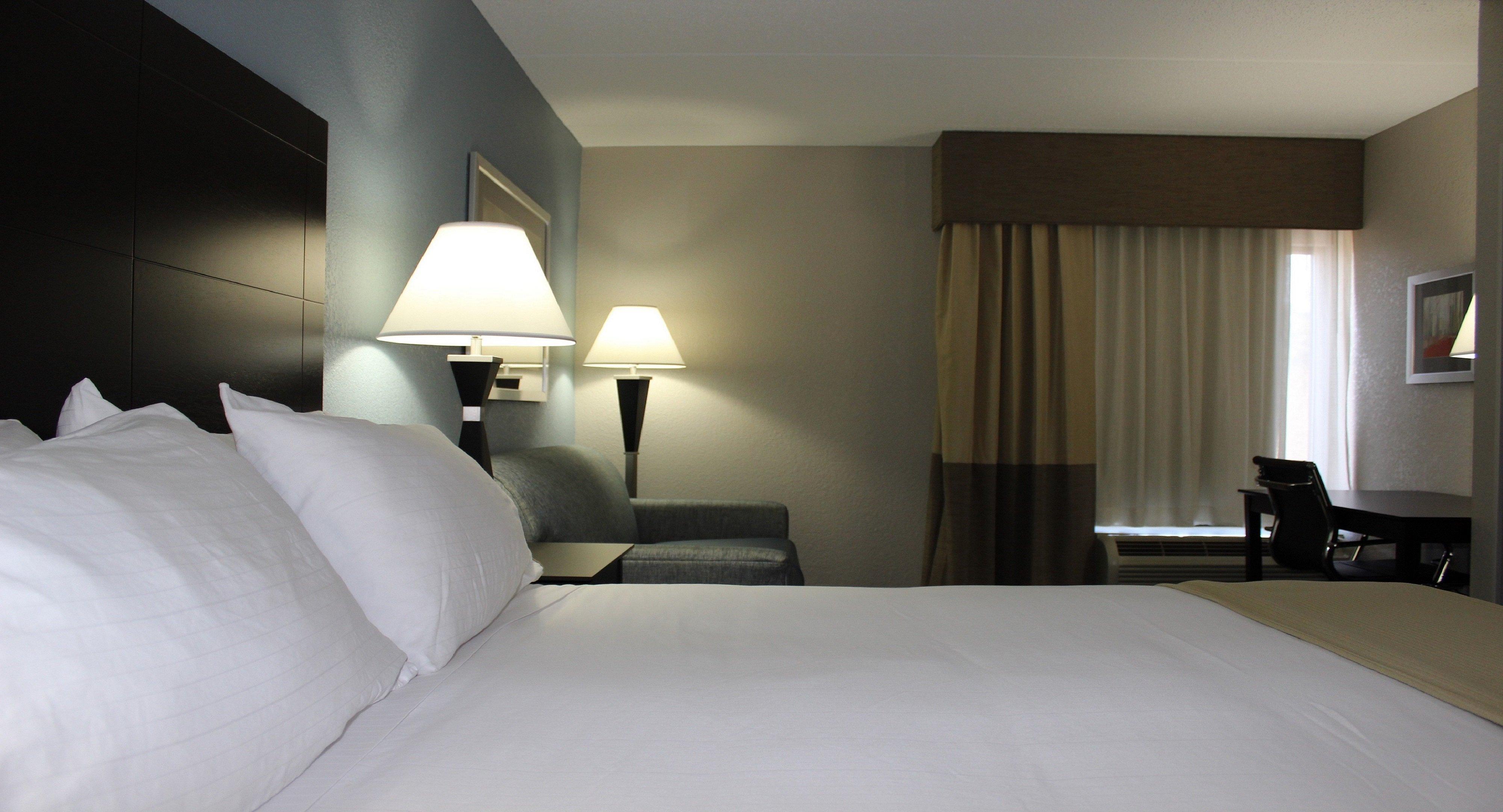 Express By Ihg 3*